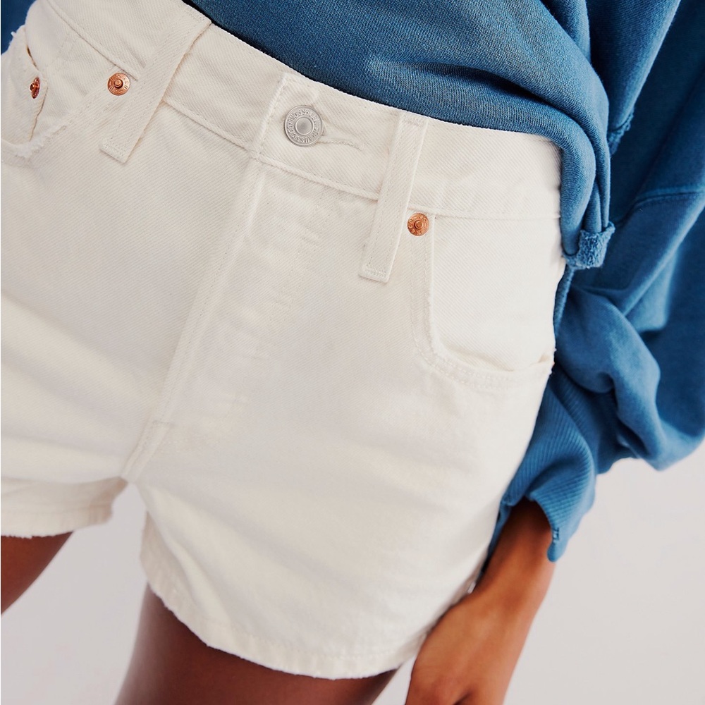 Levi’s 501 Short - Picture 3 of 4